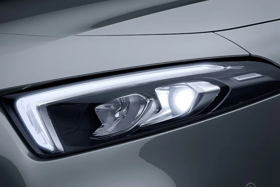 Mercedes-Benz A-Class Limousine Taillight